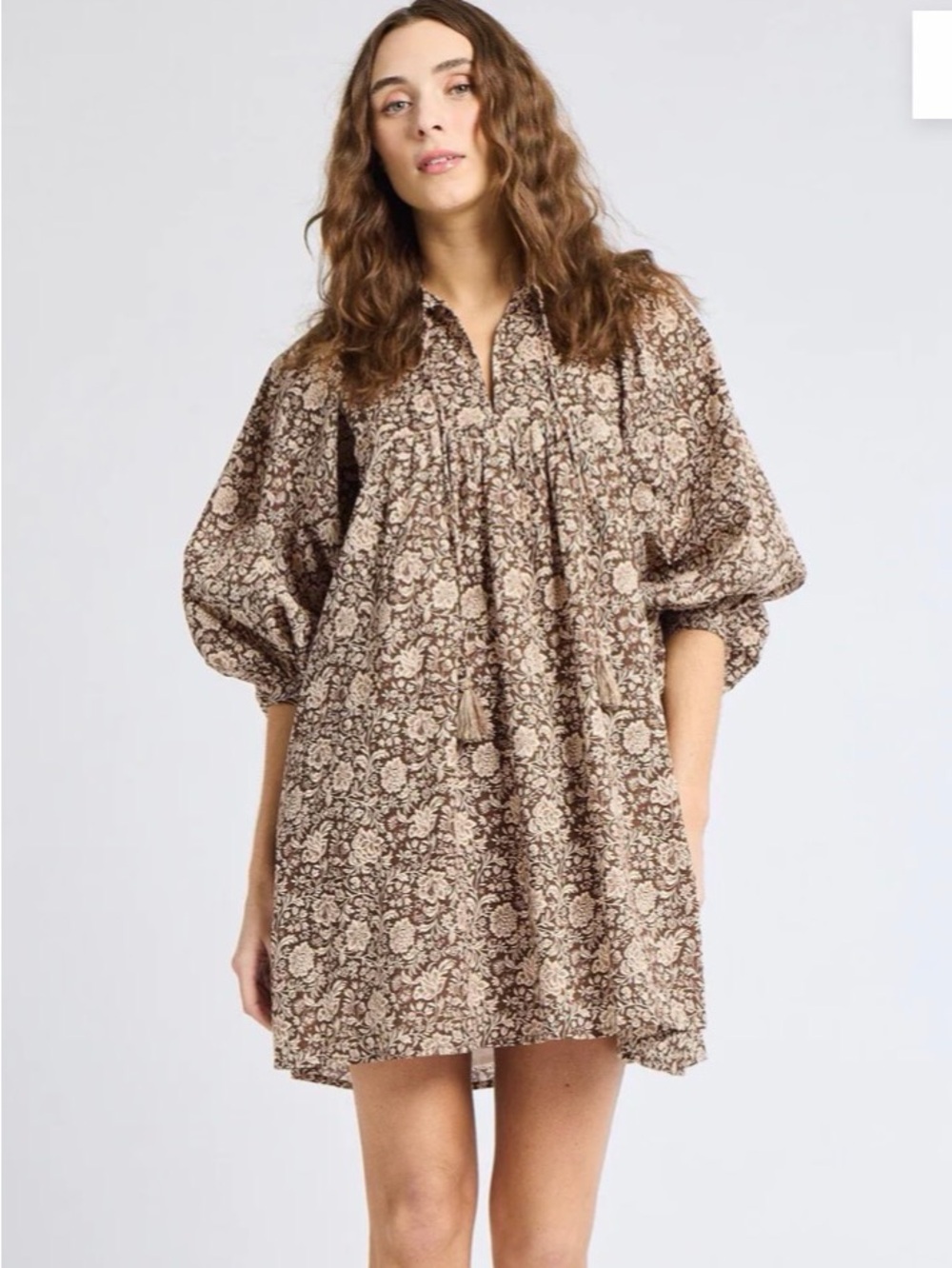 Mille Daisy Dress in Paisley Print - Picture 6 of 6